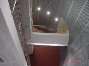 Q-AULA-003